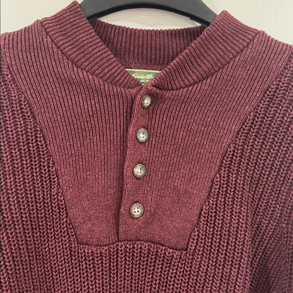 Eddie Bauer Men's Burgundy heavy knit 100% cotton Sweater